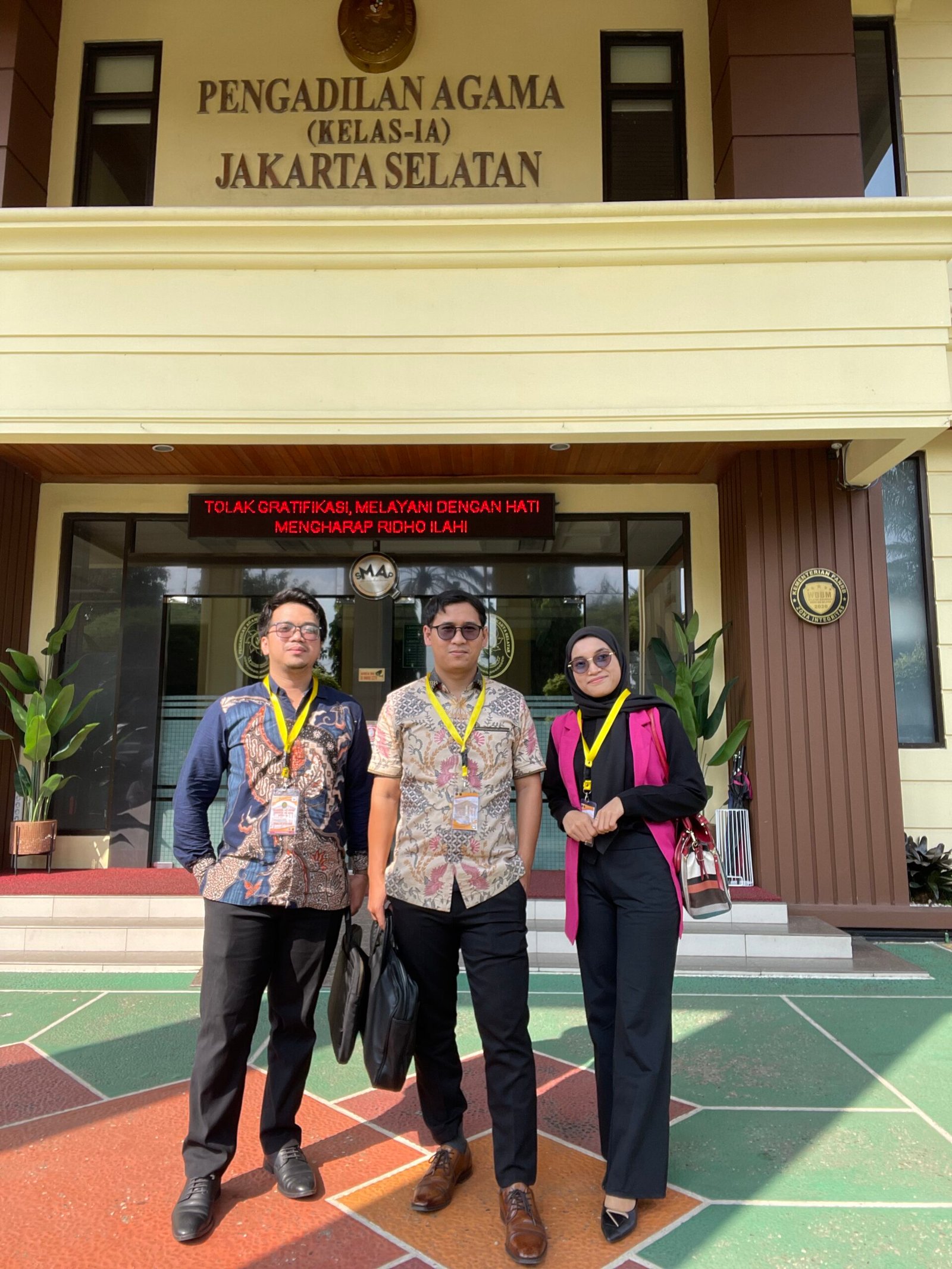 Tim Pengacara